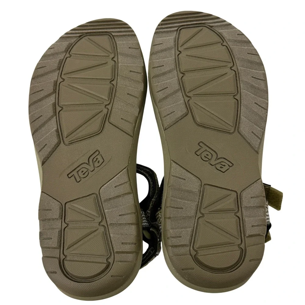 Teva Kids Hurricane XLT2 Olive Green Sandals Size 4 Big Kids NWOT